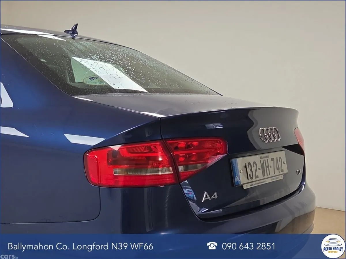 Audi A4 Saloon, Diesel, 2013, Blue