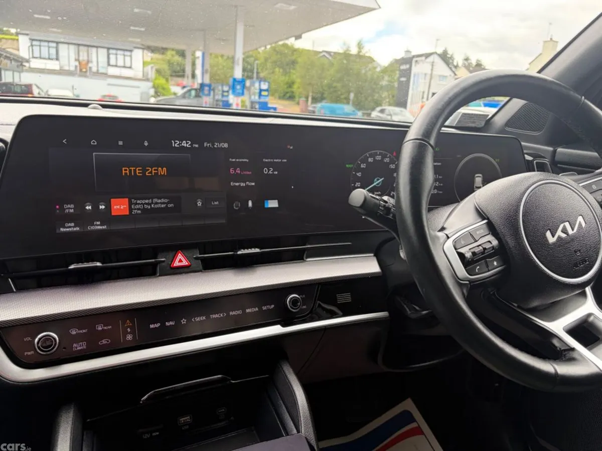 Kia Sportage SUV, Petrol Hybrid, 2025, Grey