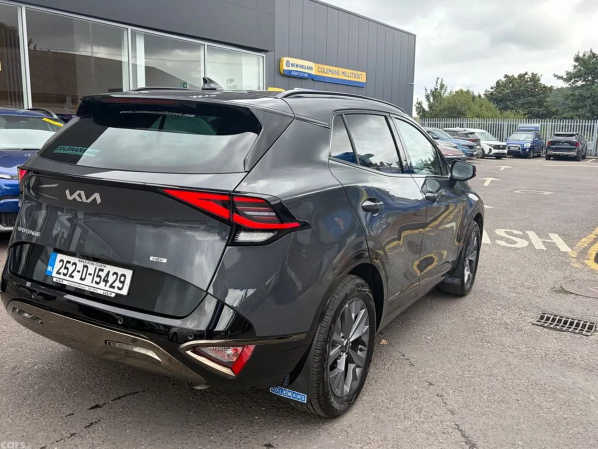 Kia Sportage SUV, Petrol Hybrid, 2025, Grey