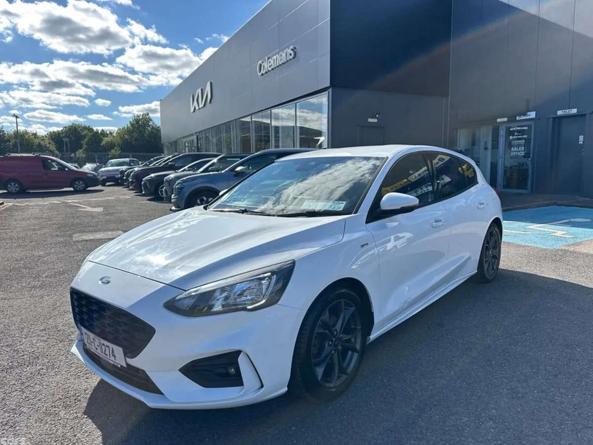 Ford Focus Hatchback, Diesel, 2021, White
