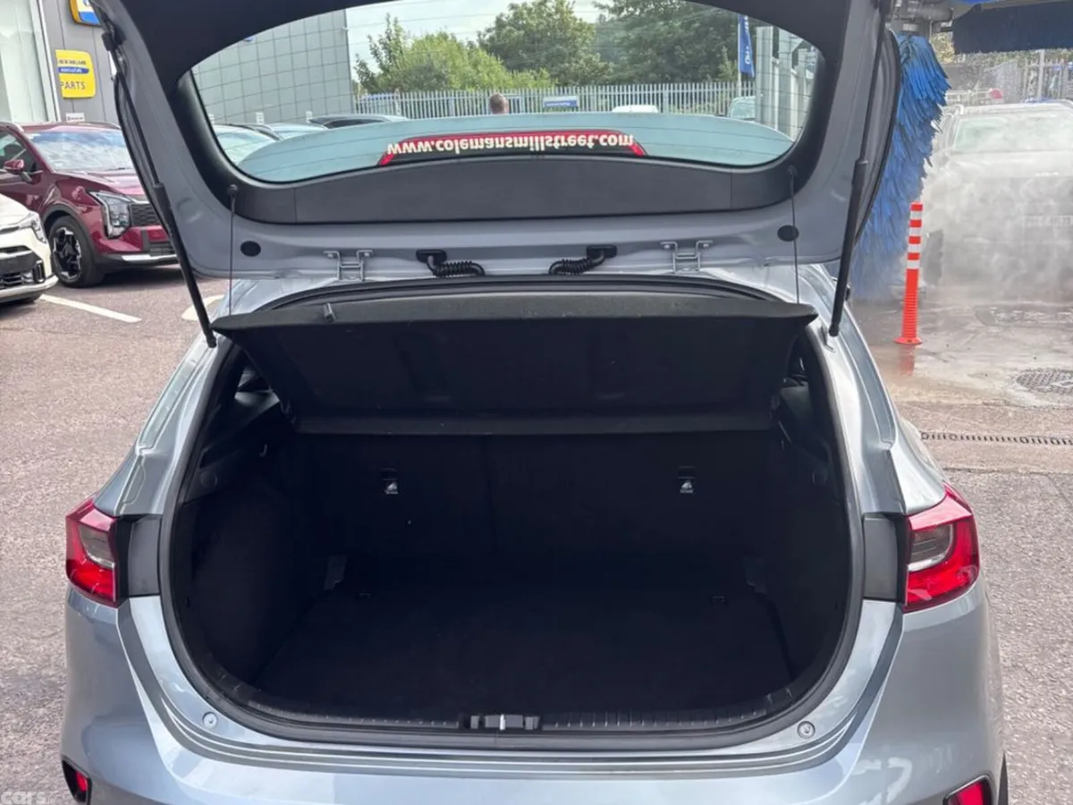 Kia Ceed Hatchback, Diesel Hybrid, 2023, Grey
