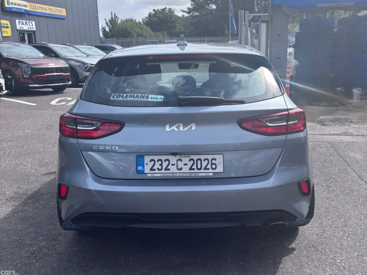 Kia Ceed Hatchback, Diesel Hybrid, 2023, Grey