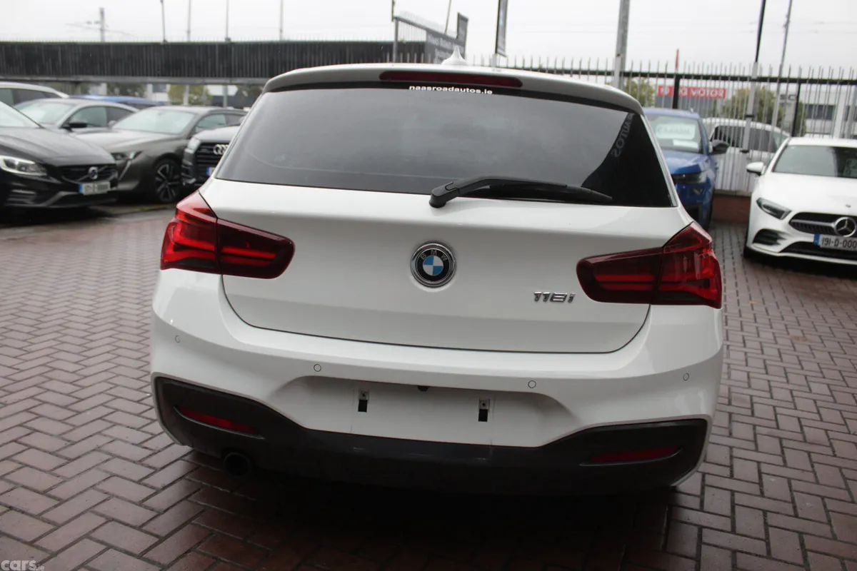 BMW 1-Series Hatchback, Petrol, 2019, White