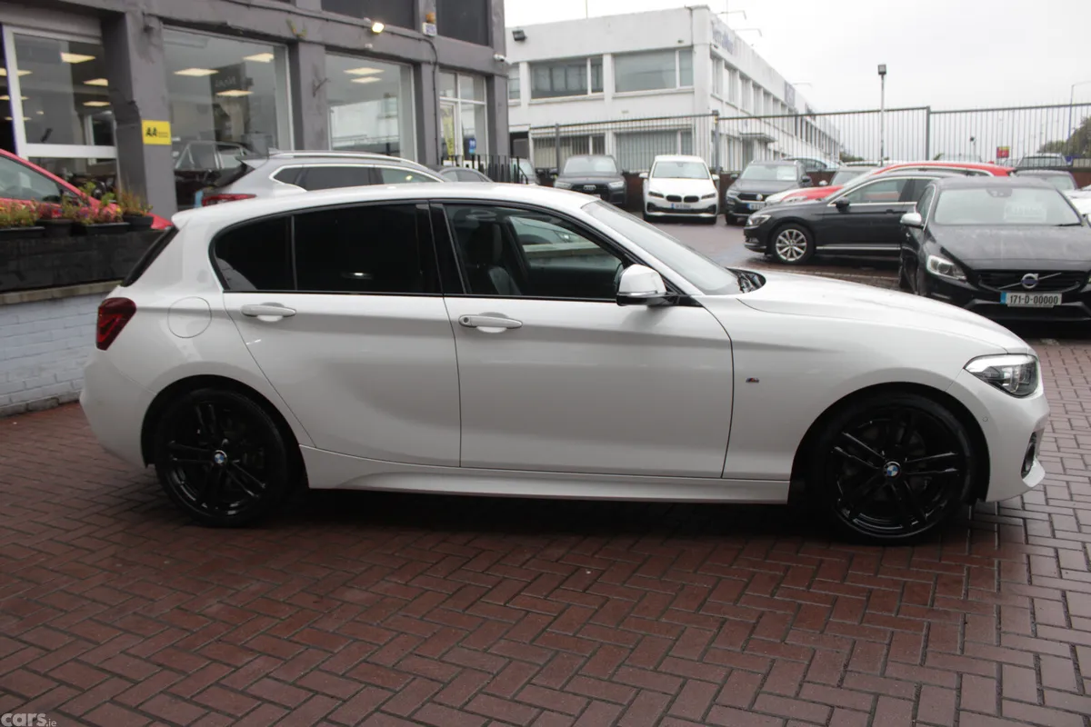 BMW 1-Series Hatchback, Petrol, 2019, White