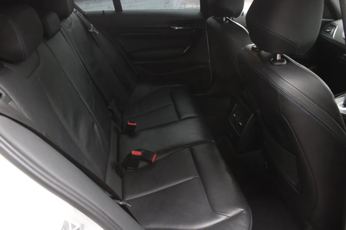 BMW 1-Series Hatchback, Petrol, 2019, White