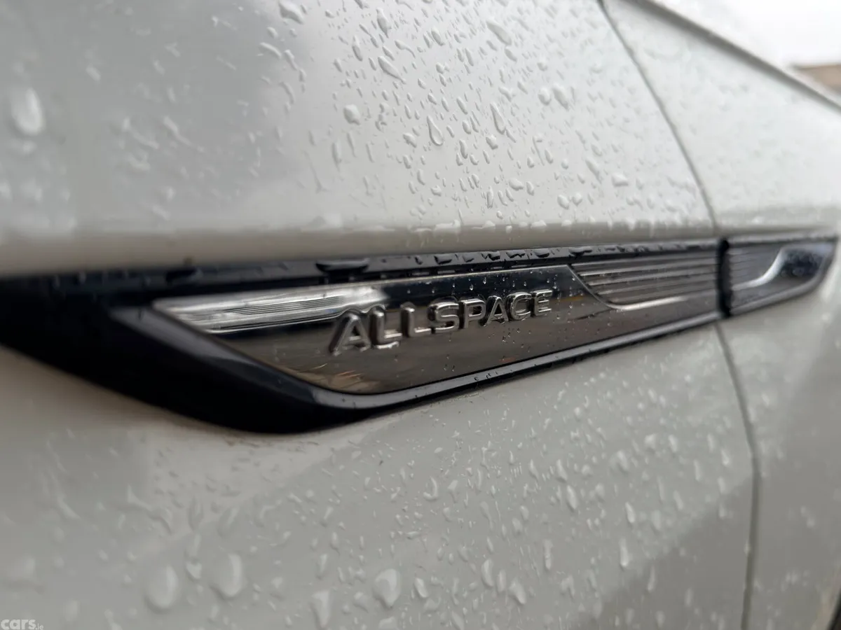 Volkswagen Tiguan Allspace SUV, Diesel, 2023, White