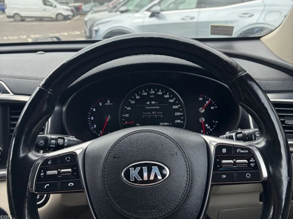 Kia Sorento SUV, Diesel, 2018, White