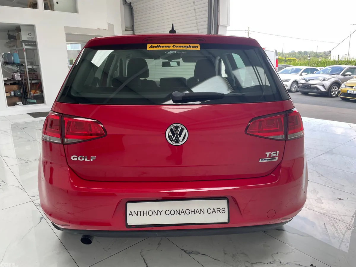Volkswagen Golf Hatchback, Petrol, 2015, Red