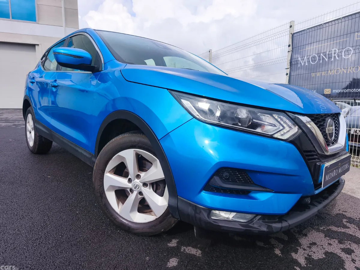 Nissan Qashqai Hatchback, Diesel, 2019, Blue