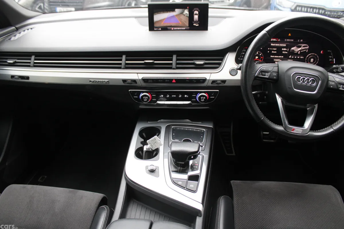 Audi Q7 SUV, Diesel Hybrid, 2019, Black