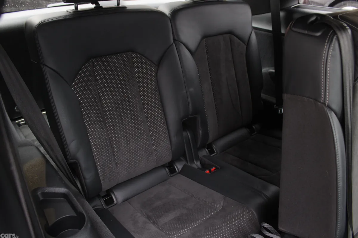 Audi Q7 SUV, Diesel Hybrid, 2019, Black
