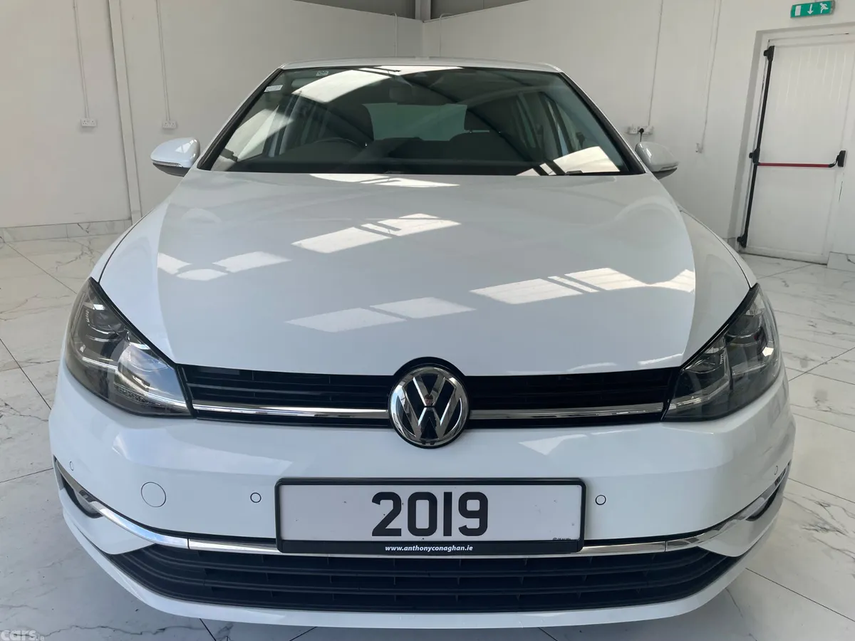 Volkswagen Golf Hatchback, Petrol, 2019, White