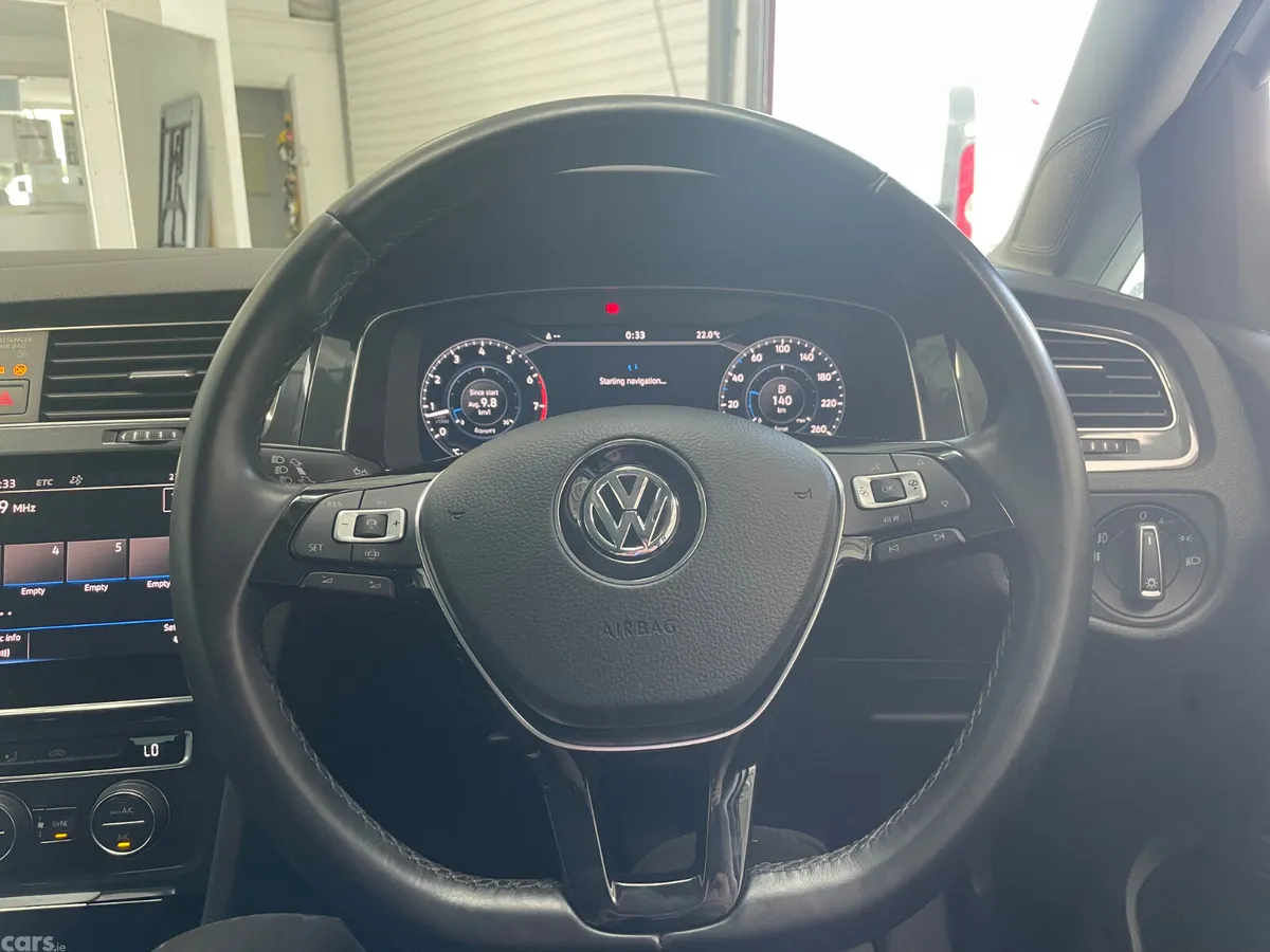 Volkswagen Golf Hatchback, Petrol, 2019, White