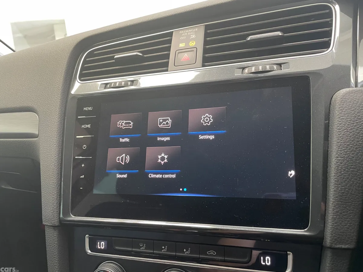 Volkswagen Golf Hatchback, Petrol, 2019, White