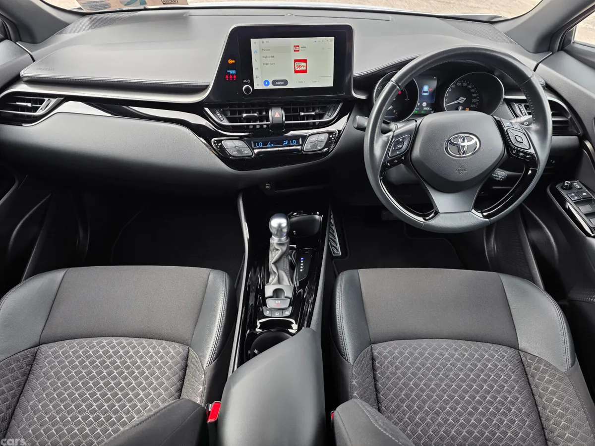 Toyota C-HR Hatchback, Petrol, 2023, Grey