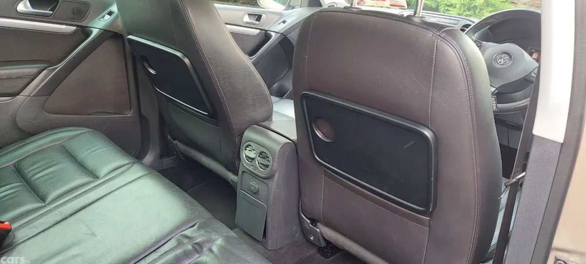 Volkswagen Tiguan SUV, Diesel, 2016, Brown