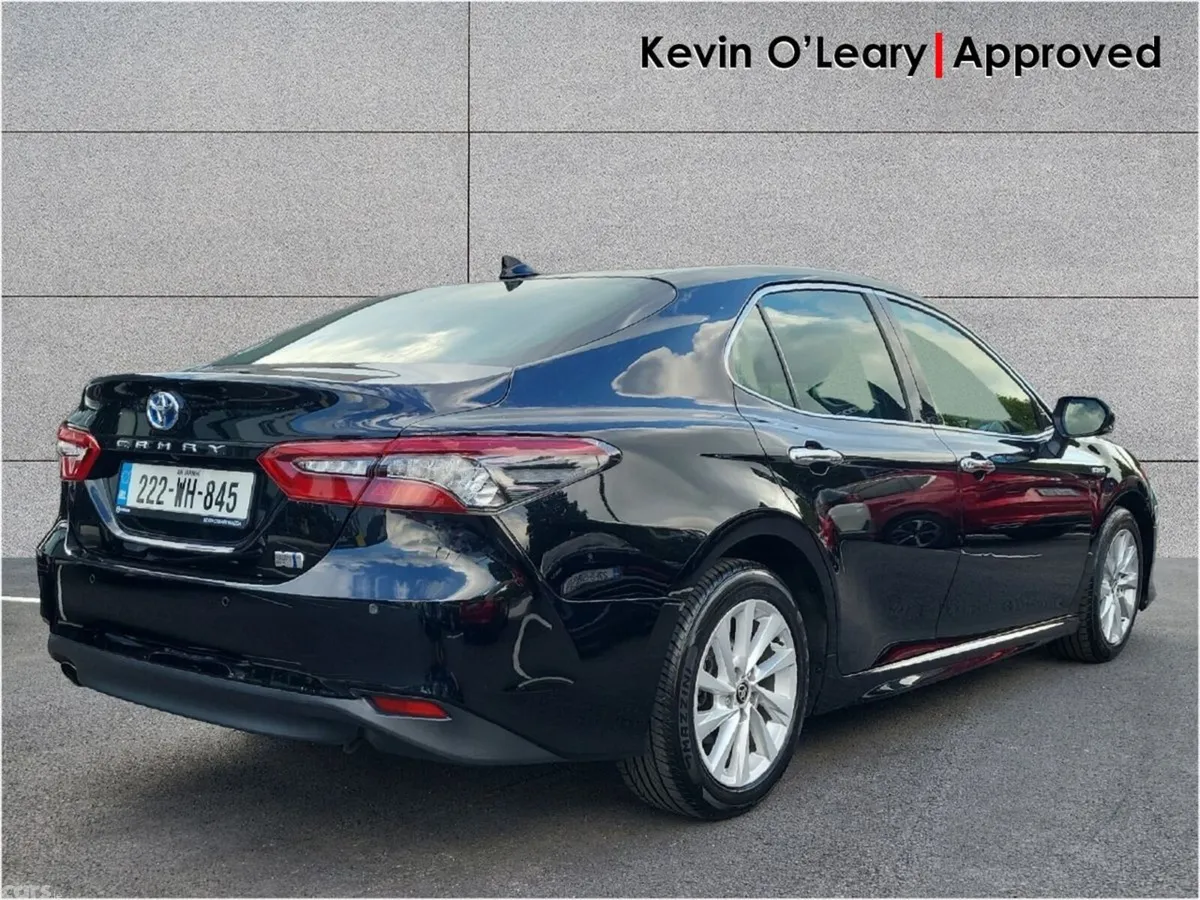 Toyota Camry Saloon, Petrol Hybrid, 2022, Black
