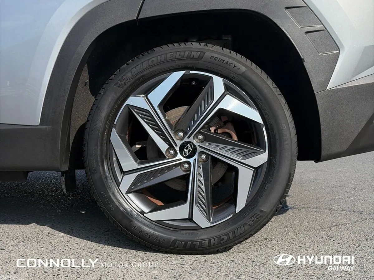 Hyundai Tucson SUV, Petrol Plug-in Hybrid, 2023, Grey