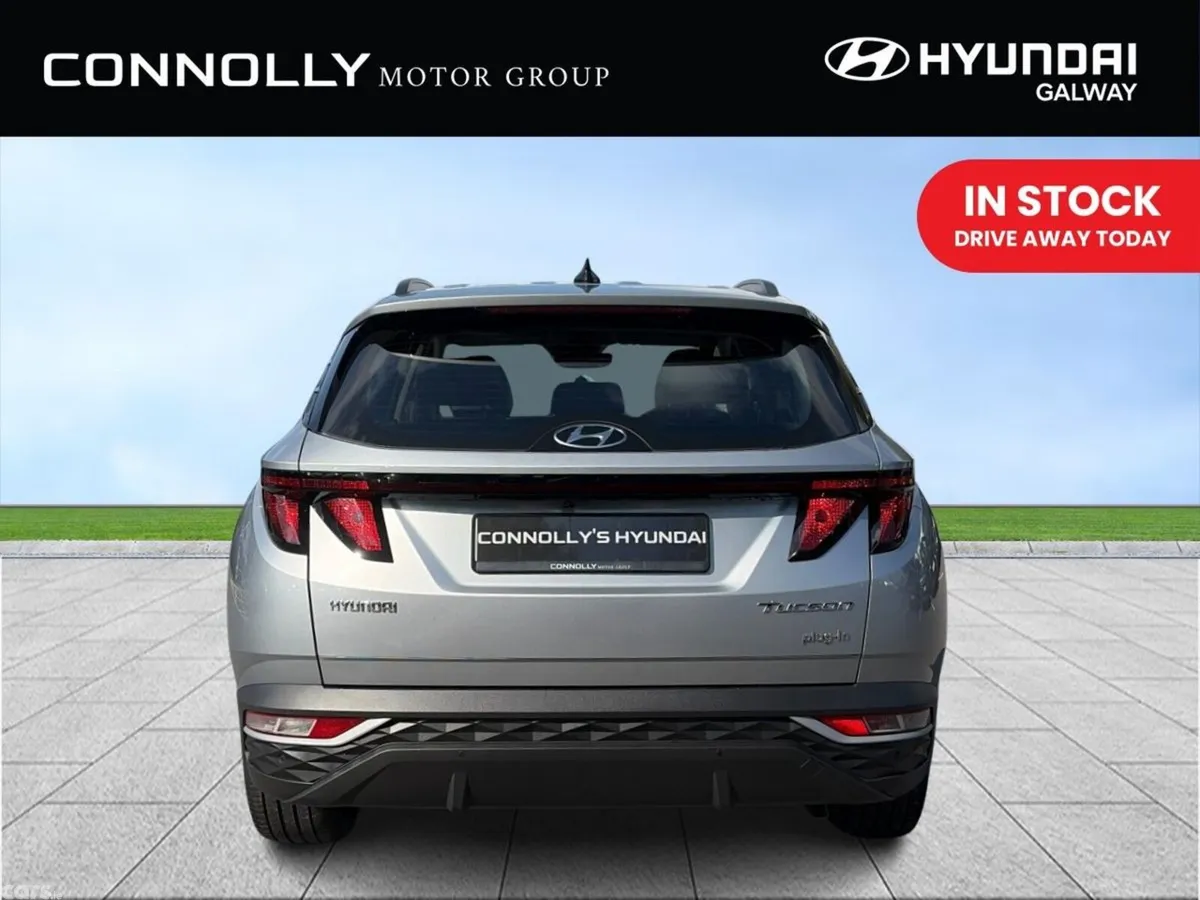 Hyundai Tucson SUV, Petrol Plug-in Hybrid, 2023, Grey