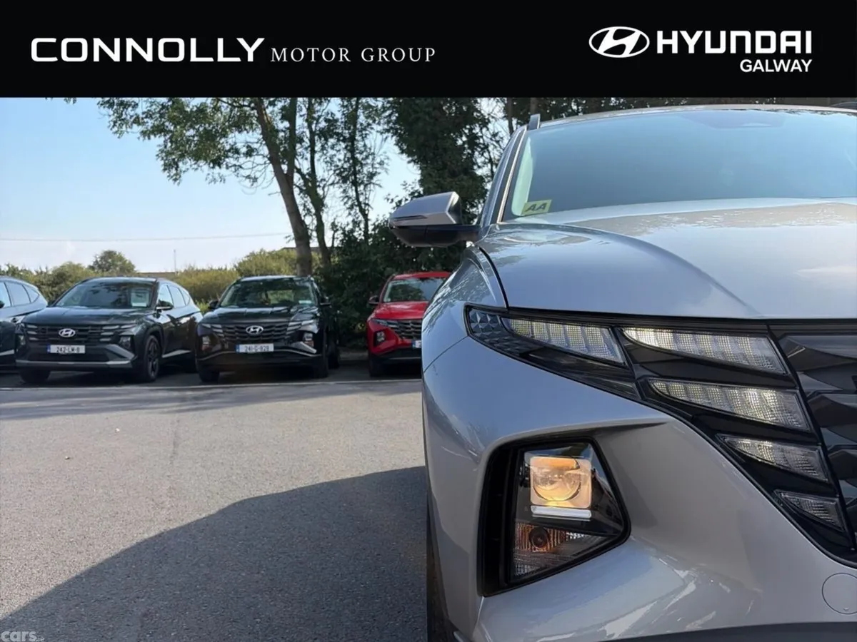 Hyundai Tucson SUV, Petrol Plug-in Hybrid, 2023, Grey