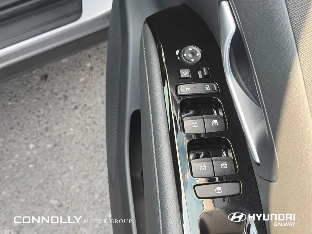 Hyundai Tucson SUV, Petrol Plug-in Hybrid, 2023, Grey