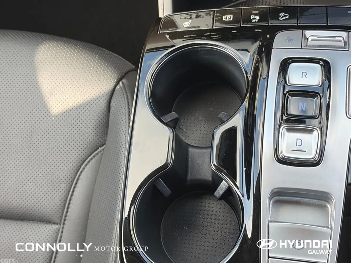 Hyundai Tucson SUV, Petrol Plug-in Hybrid, 2023, Grey