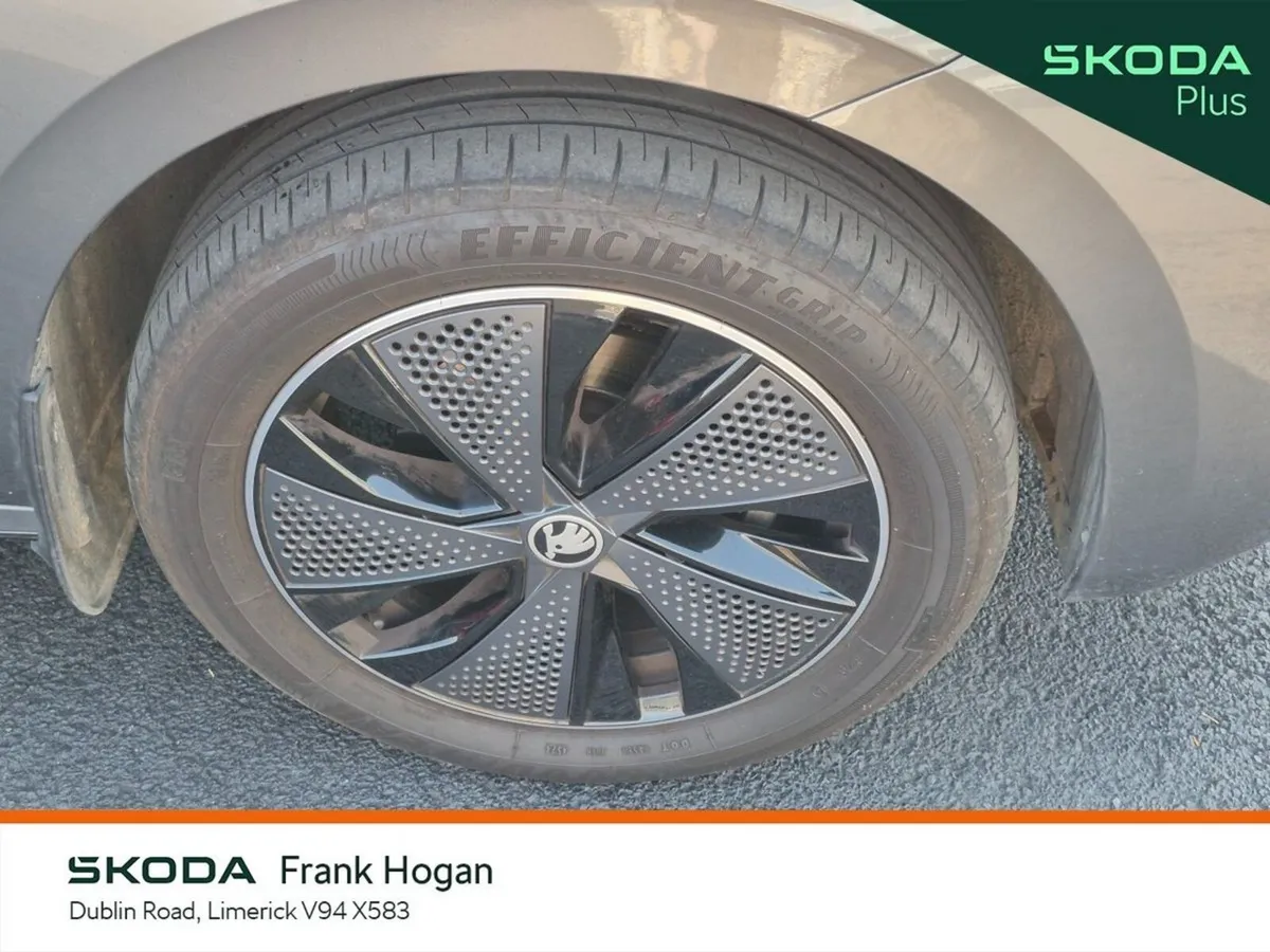 Skoda Kamiq Hatchback, Petrol, 2025, Grey