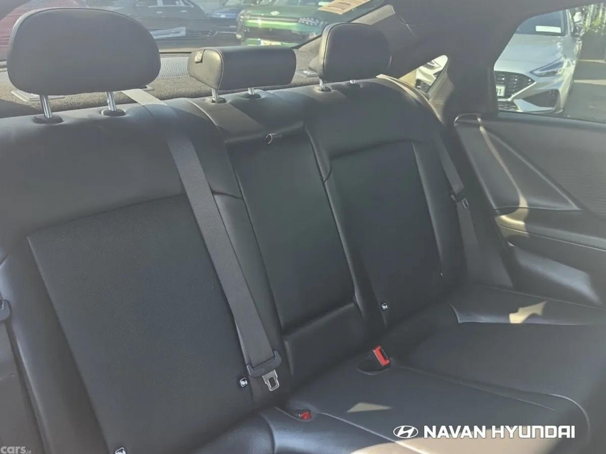 Hyundai IONIQ 6 Saloon, Electric, 2023, Green