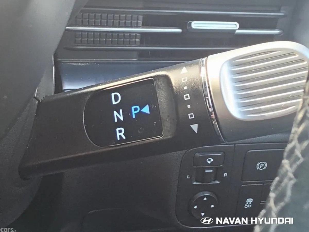 Hyundai IONIQ 6 Saloon, Electric, 2023, Green