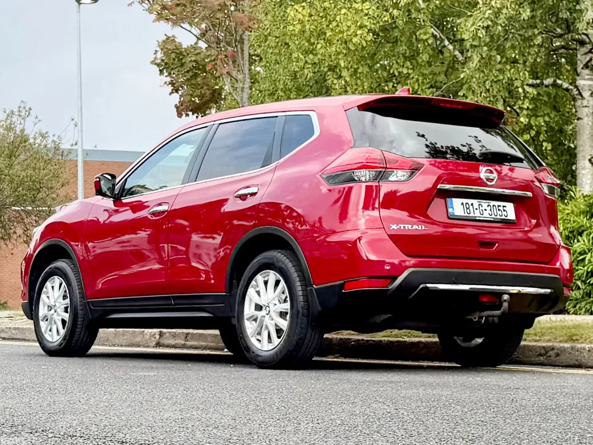 Nissan X-Trail SUV, Diesel, 2018, Red