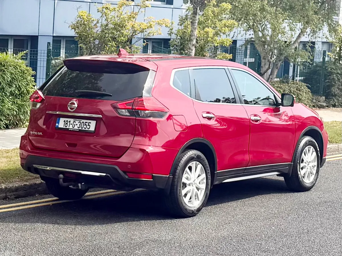 Nissan X-Trail SUV, Diesel, 2018, Red
