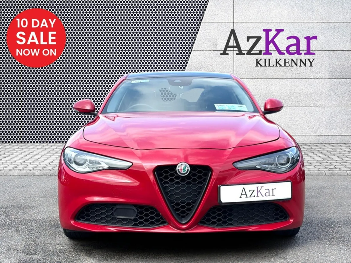 Alfa Romeo Giulia Saloon, Diesel, 2018, Red