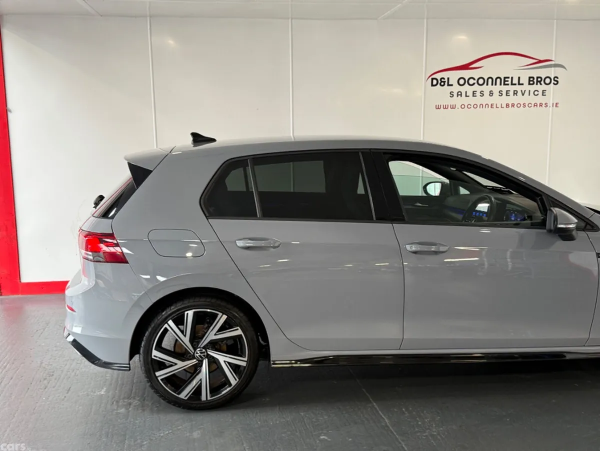 Volkswagen Golf Hatchback, Petrol, 2023, Grey