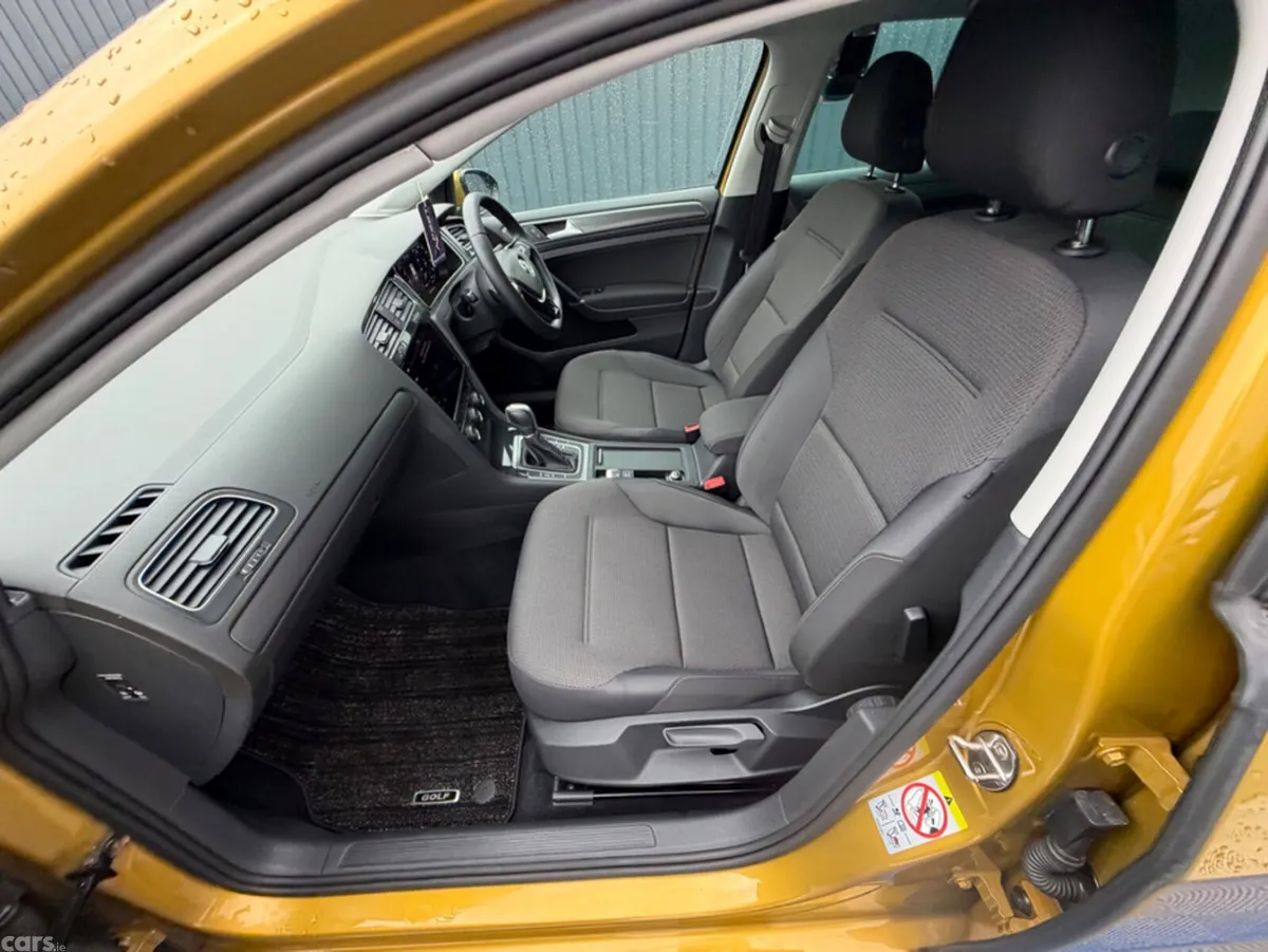 Volkswagen Golf Hatchback, Petrol, 2019, Gold