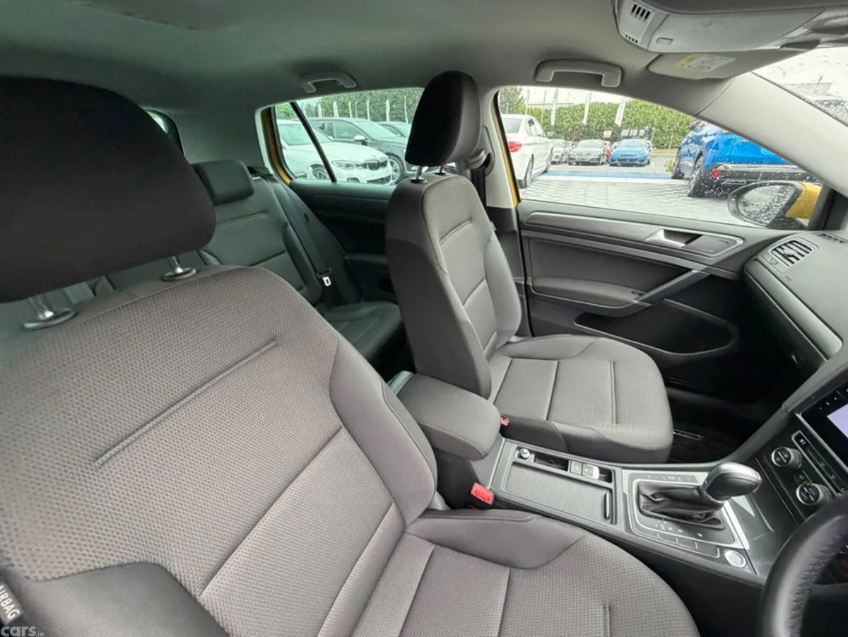 Volkswagen Golf Hatchback, Petrol, 2019, Gold