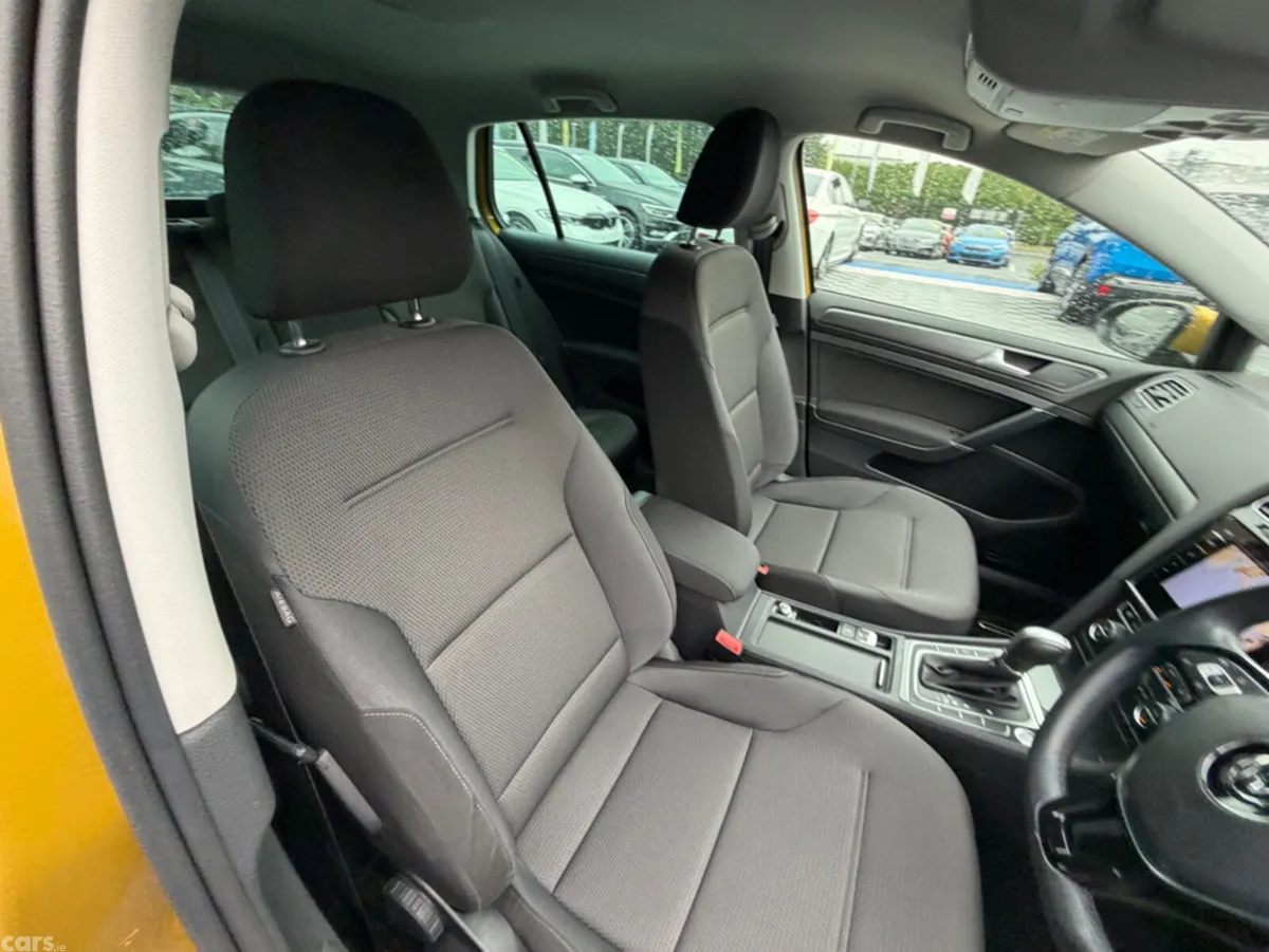 Volkswagen Golf Hatchback, Petrol, 2019, Gold