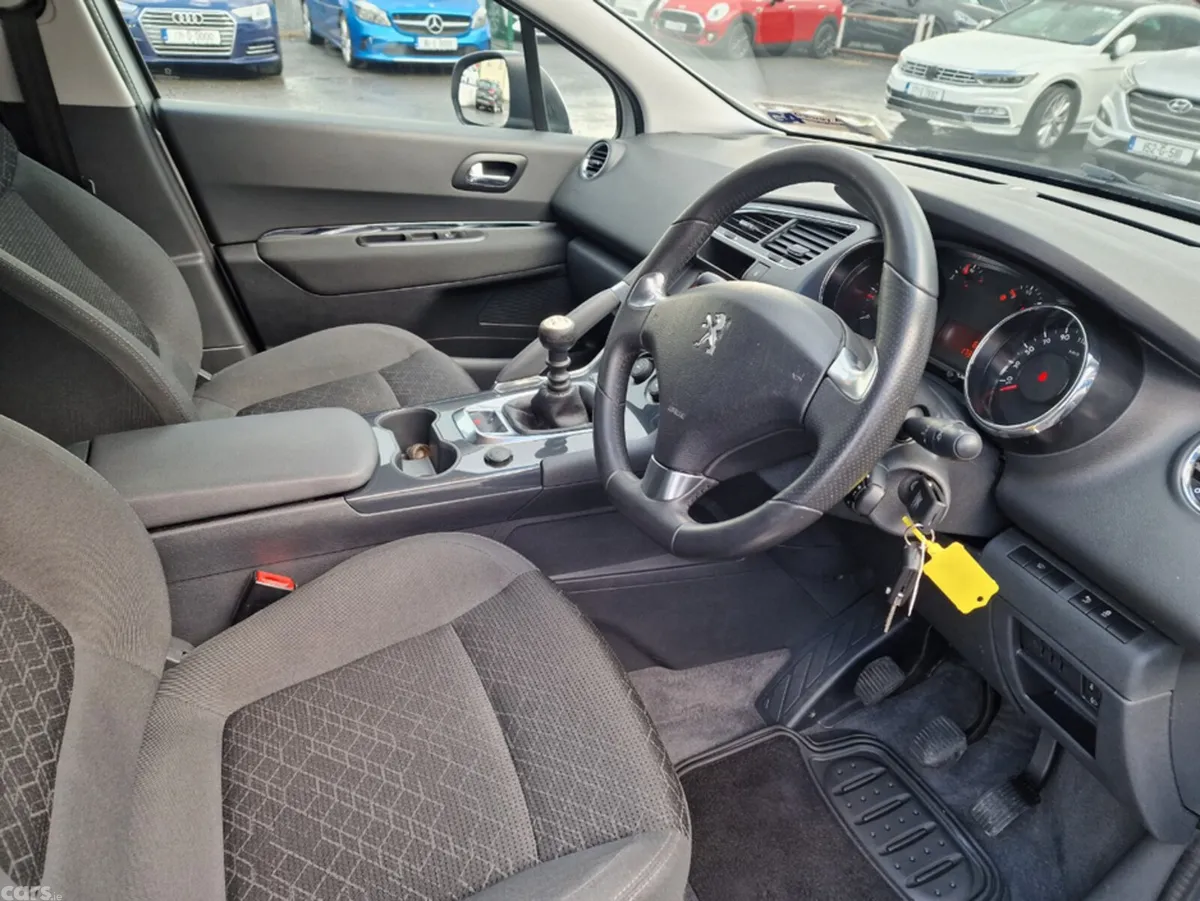 Peugeot 3008 Hatchback, Diesel, 2016, Grey