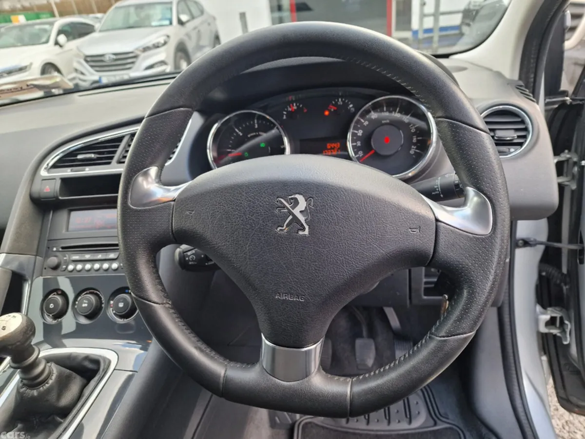 Peugeot 3008 Hatchback, Diesel, 2016, Grey