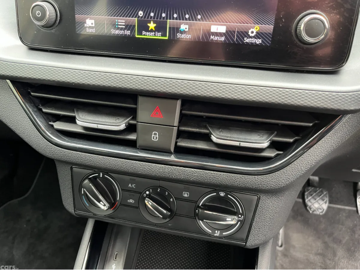 Skoda Kamiq SUV, Petrol, 2021, Grey