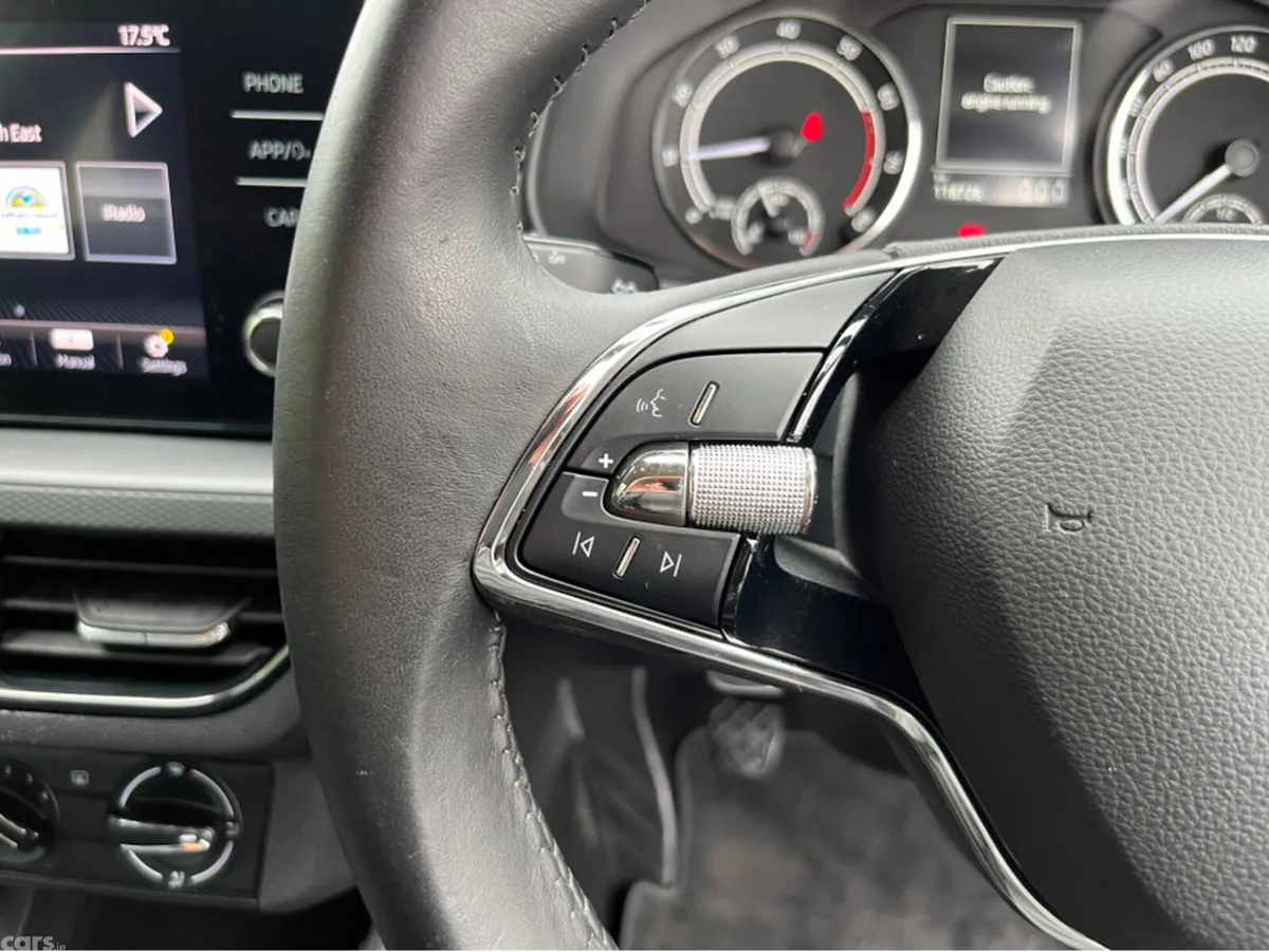 Skoda Kamiq SUV, Petrol, 2021, Grey
