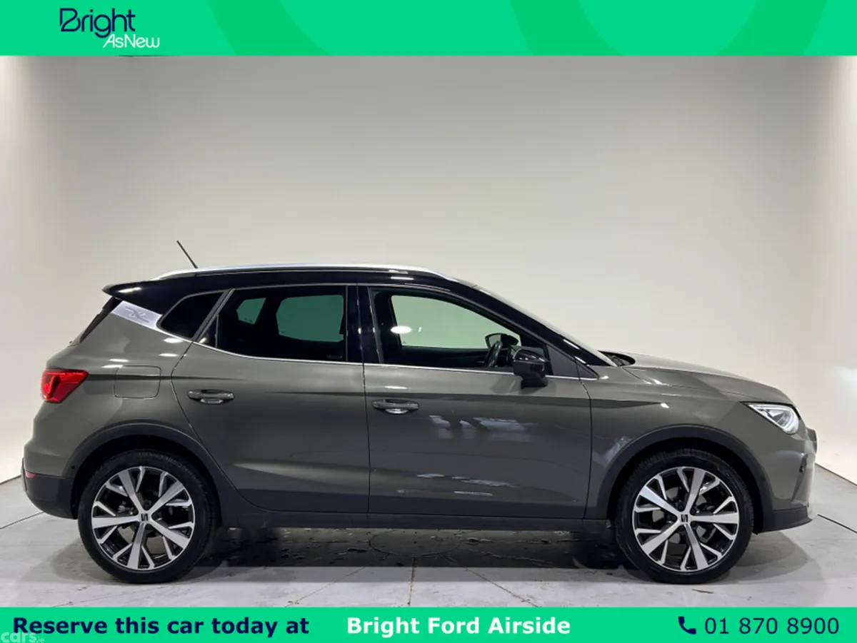 SEAT Arona Hatchback, Petrol, 2023, Green