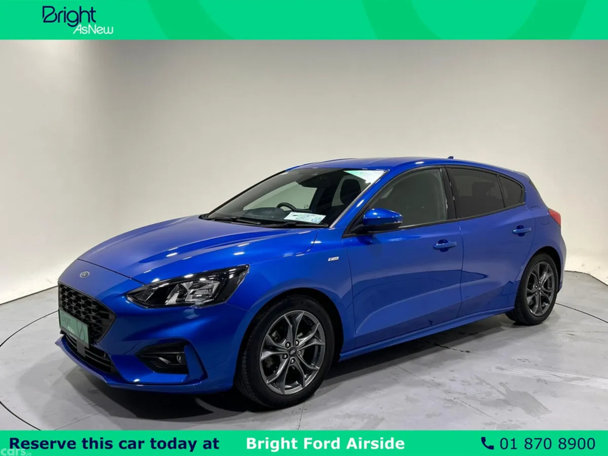 Ford Focus Hatchback, Petrol Hybrid, 2021, Blue