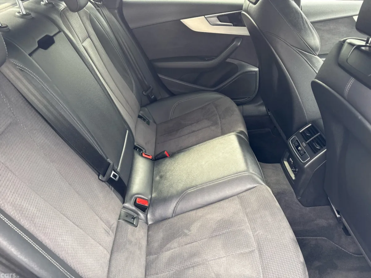 Audi A5 Hatchback, Diesel, 2023, Green