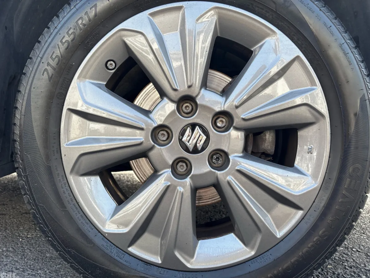 Suzuki Vitara Estate, Petrol, 2021, White