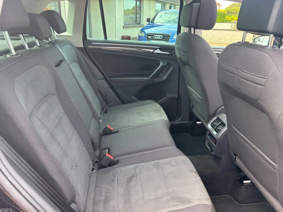 Volkswagen Tiguan SUV, Diesel, 2021, Black