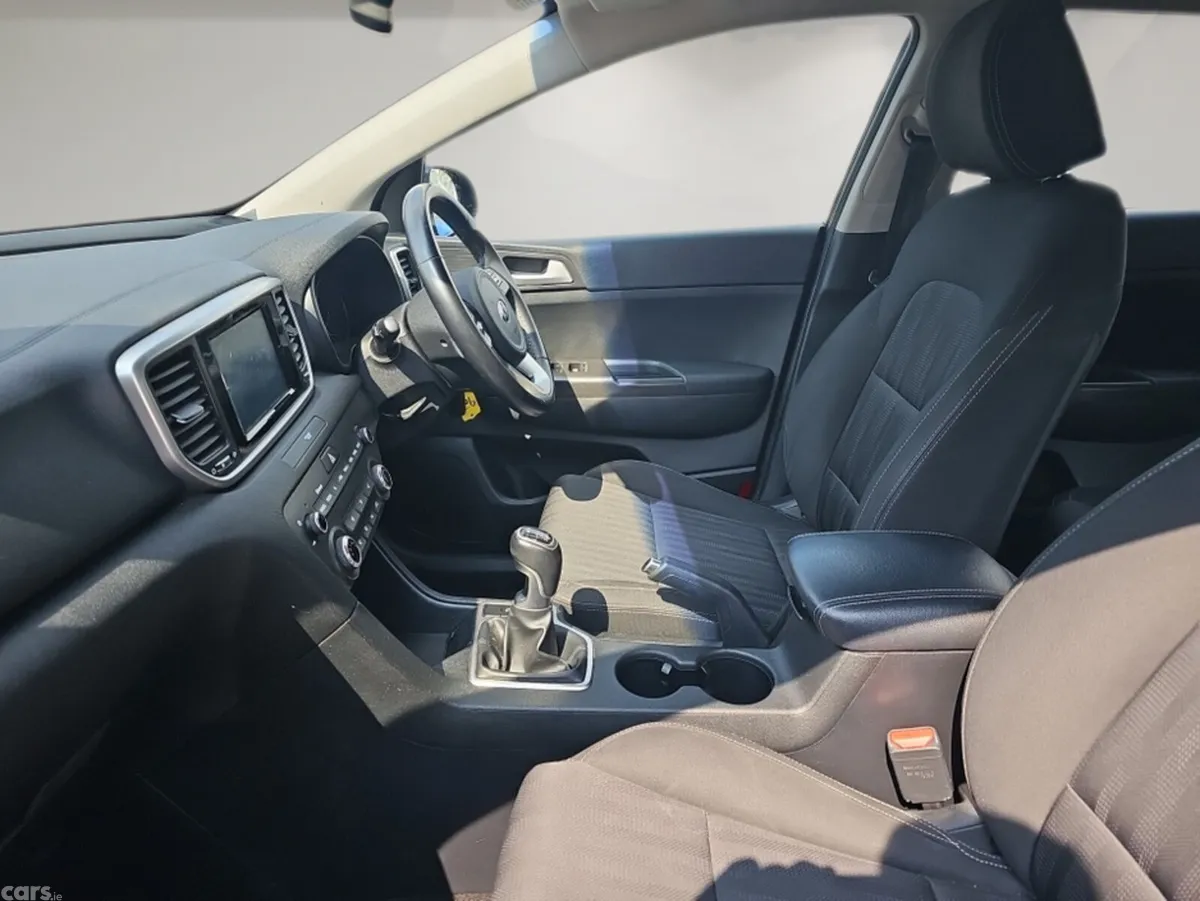 Kia Sportage MPV, Diesel, 2019, Grey