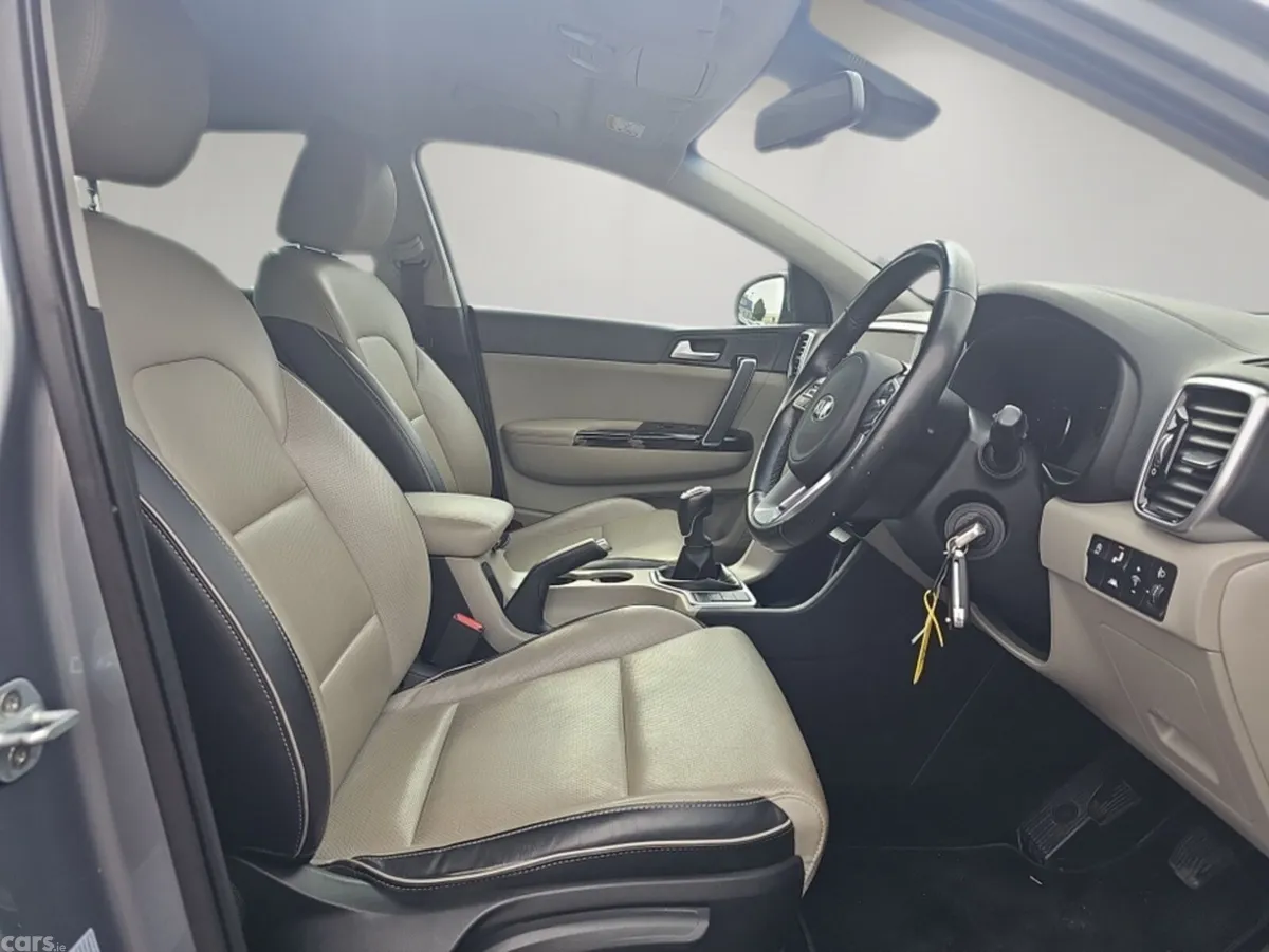 Kia Sportage SUV, Diesel, 2021, Grey