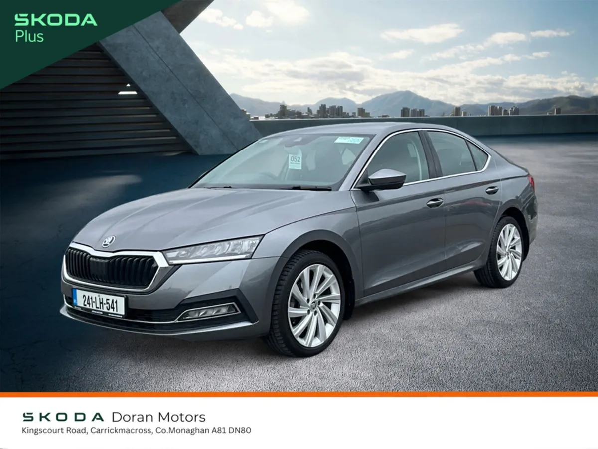 Skoda Octavia Hatchback, Diesel, 2024, Grey