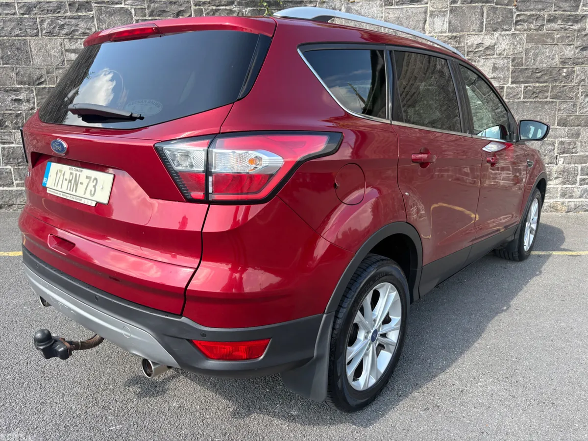 Ford Kuga SUV, Diesel, 2017, Red