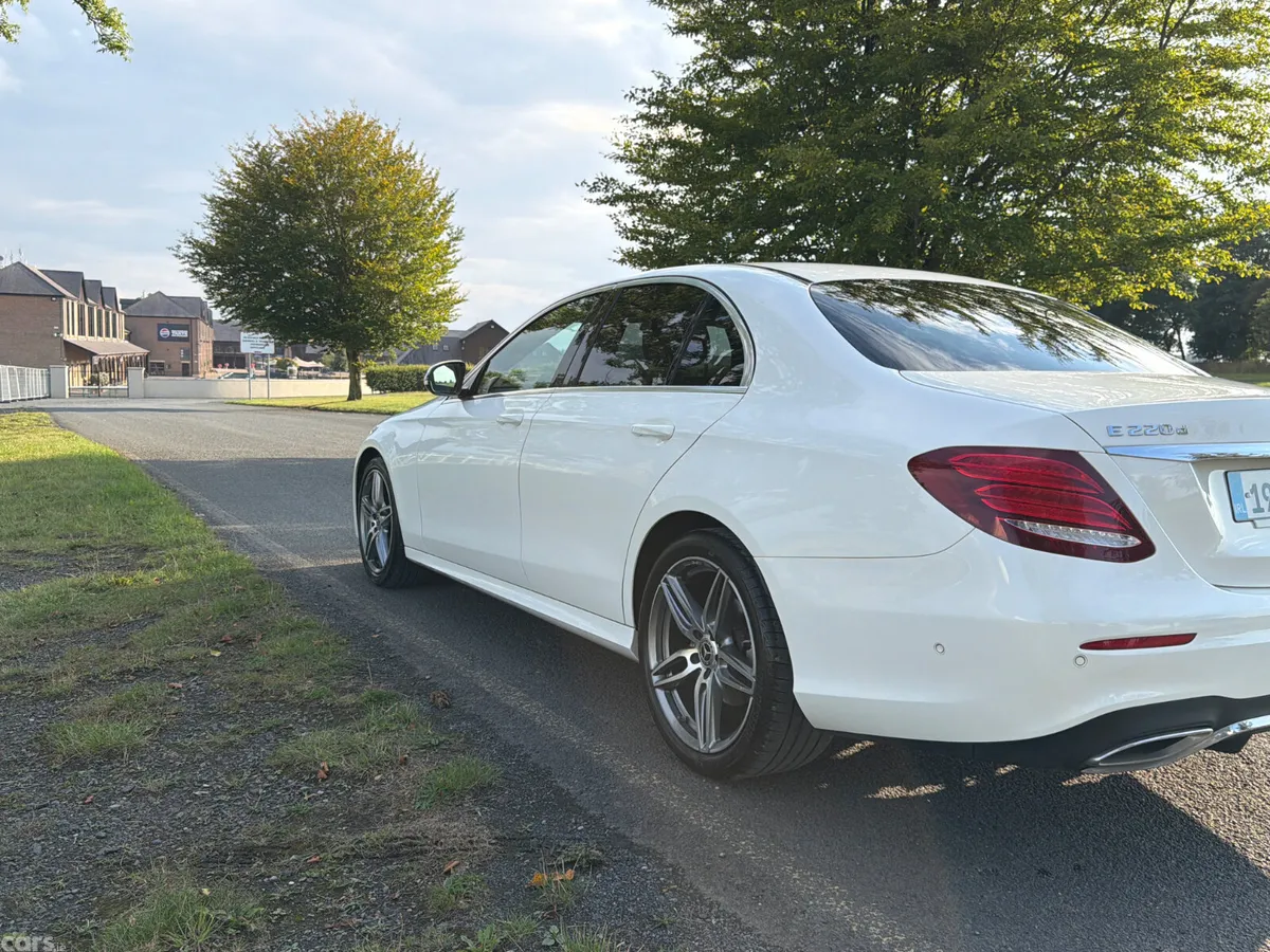 Mercedes-Benz E-Class Saloon, Diesel, 2019, White